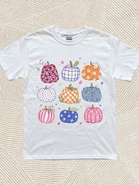 Bright pumpkin cute fall autumn graphic T-shirt